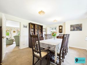 Dining Room- click for photo gallery